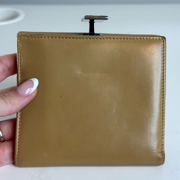 Gucci Wallet - Picture 4 of 16